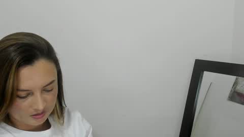 Snapshot of pamela_karim chatting on February 25, 3:53 pm Pamela karim online show from February 25, 3:53 pm