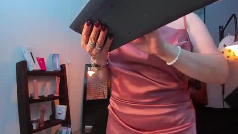 pamela_mature41 online show from June 26, 2:28 am