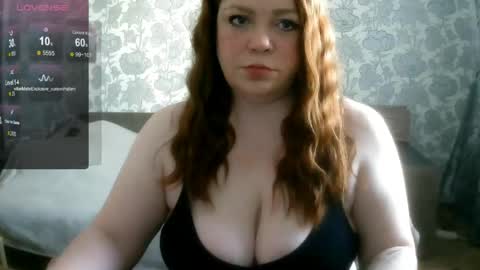 pamela_passion online show from May 7, 9:38 am