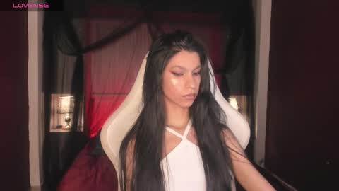  P A M  online show from March 5, 9:46 pm