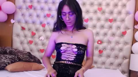 Snapshot of pamelaponce chatting on February 20, 6:13 pm Pamela Ponce online show from February 20, 6:13 pm