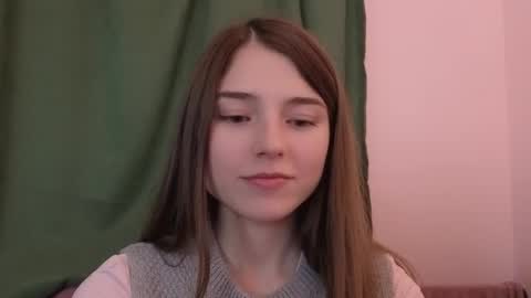 daniella online show from October 1, 8:19 pm