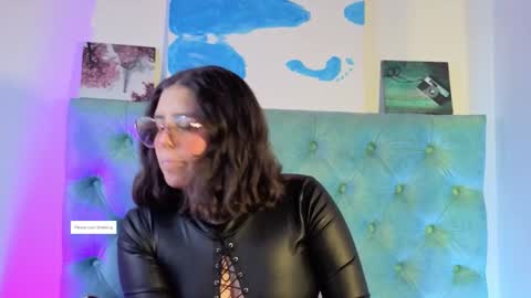 Paola Lyon online show from January 15, 6:39 pm