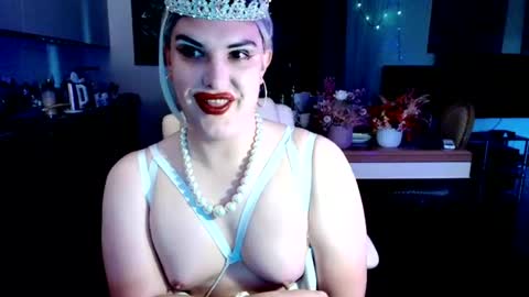 Sarina Williams online show from July 14, 1:38 pm