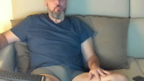 Marc online show from January 1, 3:35 pm