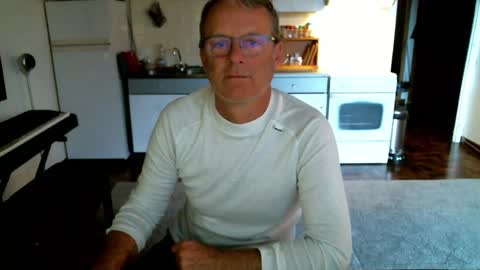 papa_show online show from January 9, 10:41 am