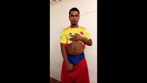 papiyosue online show from April 18, 12:56 am