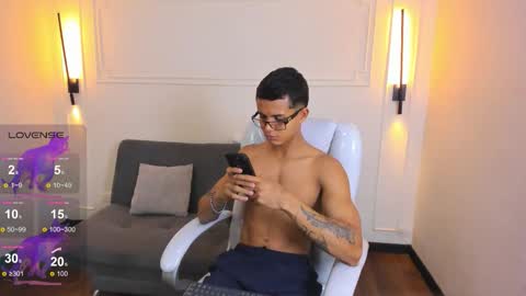 Ryan And Casper online show from March 17, 6:35 pm