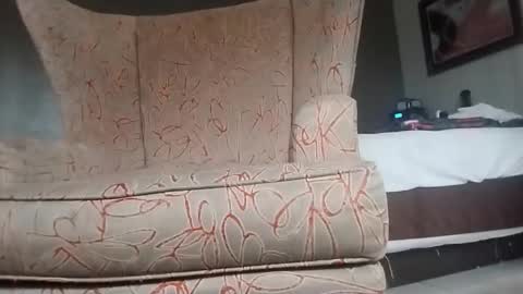 pariahj79 online show from November 27, 6:04 pm