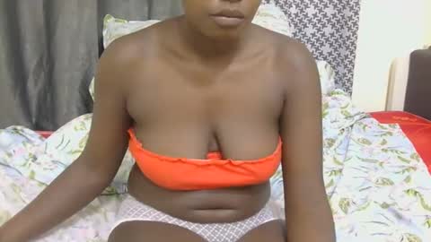 Snapshot of paris_esq chatting on October 16, 11:14 pm Paris online show from October 16, 11:14 pm