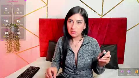 paris_evans_01 online show from December 22, 12:23 pm