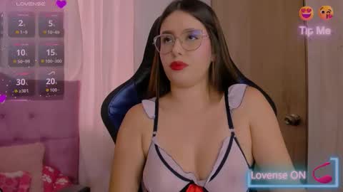 Paris online show from March 9, 6:34 pm