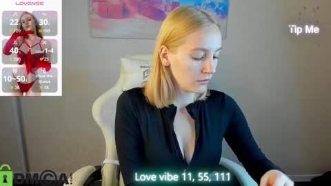 Snapshot of patr1cia_hart chatting on September 10, 12:22 am patr1cia_hart online show from September 10, 12:22 am
