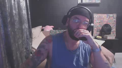 patrickmorris92 online show from March 28, 7:37 pm