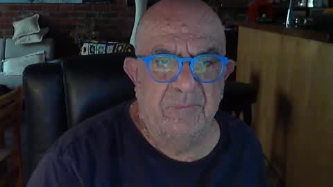 patvac online show from March 12, 11:01 pm