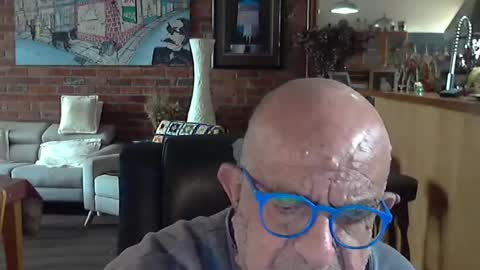 patvac online show from June 15, 1:19 am