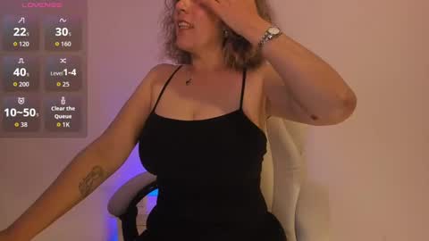 Snapshot of paty_chic chatting on September 24, 1:18 pm Paty Chic online show from September 24, 1:18 pm