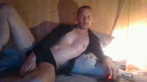 paueriwan online show from January 14, 11:35 pm