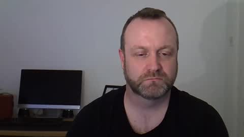 Snapshot of paul_boro chatting on March 1, 10:42 pm paul_boro online show from March 1, 10:42 pm