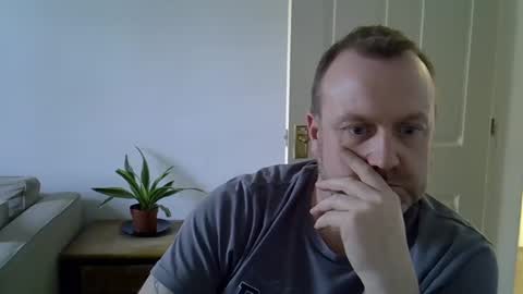 Snapshot of paul_boro chatting on March 8, 4:50 pm paul_boro online show from March 8, 4:50 pm
