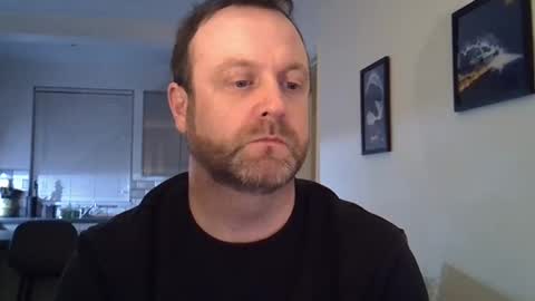 Snapshot of paul_boro chatting on January 10, 11:18 pm paul_boro online show from January 10, 11:18 pm