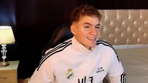 Paull George online show from March 7, 2:50 pm