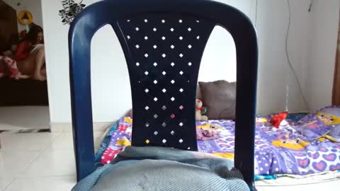 paulet latiin online show from December 13, 8:14 pm