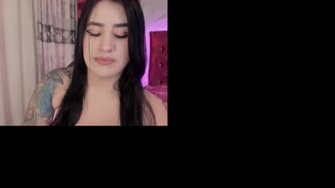 paulinabelen21 online show from October 28, 4:13 am