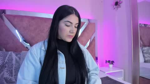 Paulina online show from January 11, 12:00 pm