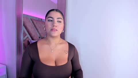 Snapshot of paulinaduarte_ chatting on October 11, 1:38 pm Paulina online show from October 11, 1:38 pm