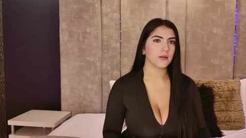 Snapshot of paulinaduarte_ chatting on September 22, 11:25 am Paulina online show from September 22, 11:25 am