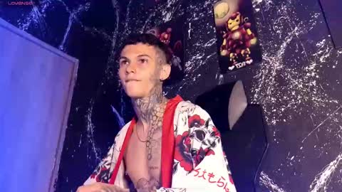 Paulo online show from December 5, 7:07 am