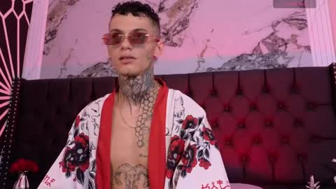 Paulo online show from April 6, 4:46 am