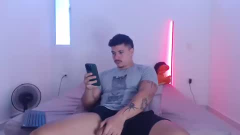 Snapshot of paulo_allen chatting on September 9, 3:12 pm Paulo online show from September 9, 3:12 pm