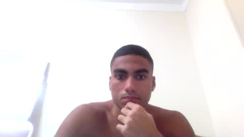 paulo online show from February 15, 6:39 pm