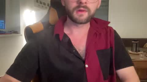 Snapshot of paulsimpsn chatting on October 15, 5:22 am love bush online show from October 15, 5:22 am