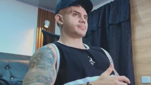 Paul online show from March 1, 2:54 pm