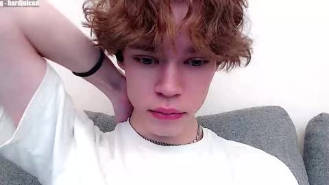 pawclaw online show from February 23, 11:29 pm