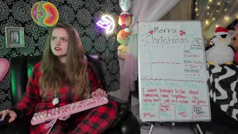 ArtsyHeartsyy online show from December 26, 2:01 am