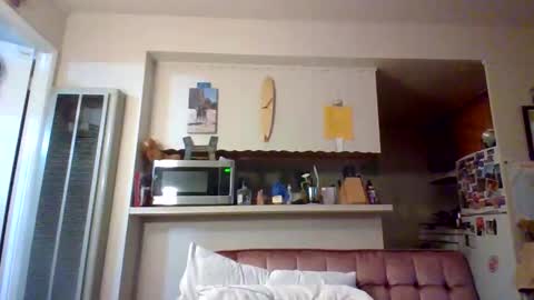 pawgkiller online show from November 18, 4:04 am