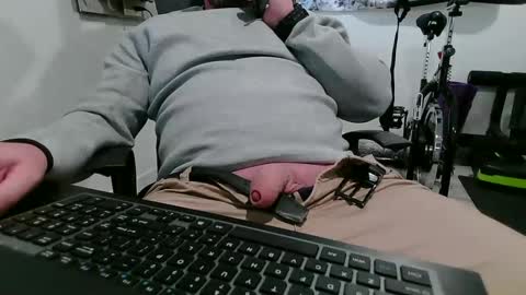 pcostyle online show from October 8, 8:37 pm