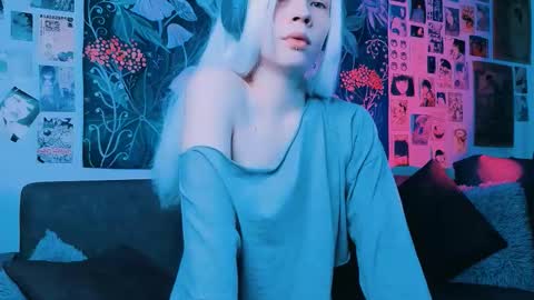 Eva online show from March 17, 10:09 am