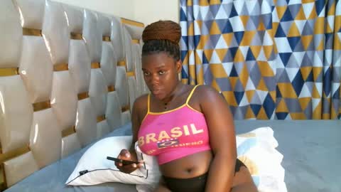 Peachy online show from October 13, 5:04 pm