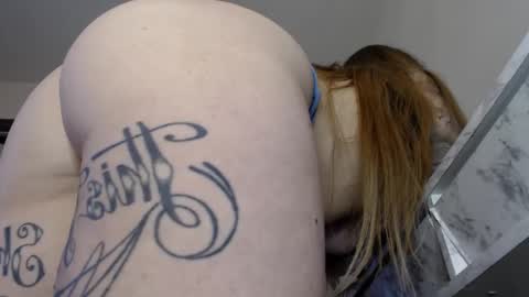 Snapshot of peachyykat chatting on October 9, 1:49 pm kat online show from October 9, 1:49 pm
