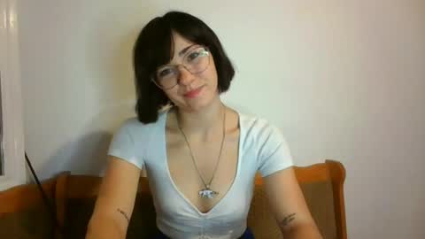 pearlgirl2006 online show from July 19, 6:43 pm