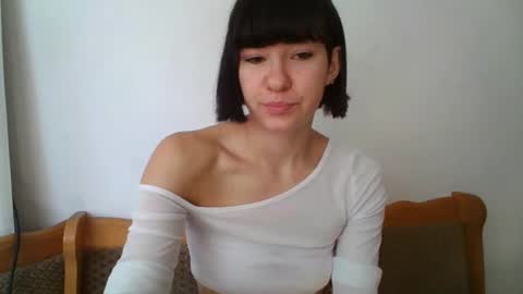 pearlgirl2006 online show from July 16, 9:12 am