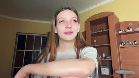 Zlata online show from June 15, 5:27 pm
