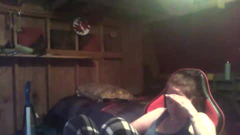 Pearl May online show from March 19, 9:20 pm