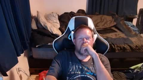 pecker40 online show from December 19, 3:18 am