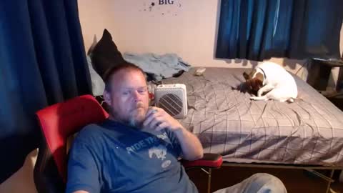 pecker40 online show from September 27, 7:00 pm